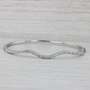 0.12ctw Diamond Contoured Bangle Bracelet 18k White Gold 7" - Picture 1 of 8