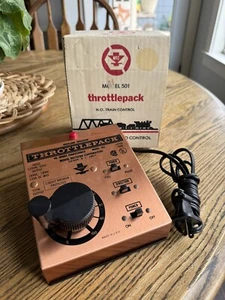 MRC Model 501 Throttlepack HO Train Control - Picture 1 of 11