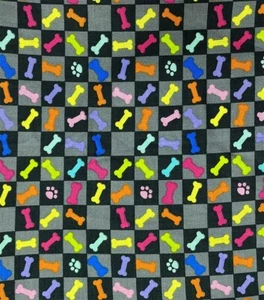 Crafts Fabrics 100% Cotton Dog Bone and Paws Fabric 110cm Wide Digital Fabric - Picture 1 of 1