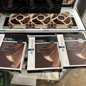 Noctua NF-A12x25 PWM Premium Leiser Lüfter 4-Pin 120mm braun - Bild 1 von 9