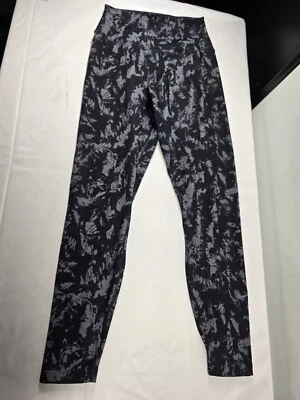 Nike One Women’s High Rise 7/8 Printed Leggings Black Gray Sz M FZ3229-010 NWOT - Image 1 of 4