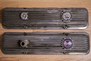 GM Finned Valve Covers 1971 1972 LT-1 350 Corvette Camaro Z28 3989005 3965542 - Picture 1 of 14