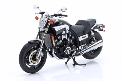 New Minichamps Yamaha VMAX 1993 1:12 Model Moto Black 122163704 KidBX - Image 1 of 4