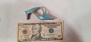 VTG Just The Right Shoe Society Slide 25064 SL Raine 2000 Release - Picture 1 of 9
