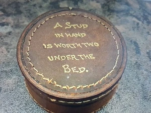 Vintage Leather Shirt Collar Studs Box With Contents - Picture 1 of 3