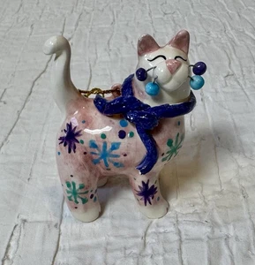 Annaco Creations 2002 Amy Lacombe WhimsiClay Pink Winter Schneeflocke Katze gechippt - Bild 1 von 11