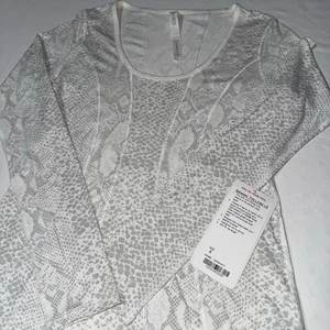 Lululemon Größe 8 Zwischen den Linien Langarm Wüste Schlange Silber Weiß Fuchs Neu mit Etikett - Bild 1 von 8