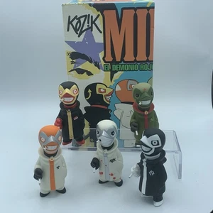 Muttpop Kozik Mini El Demonio Rojo Figures Set - Used, Complete with Box - Picture 1 of 22
