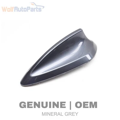 2015-2016 BMW 435I XDRIVE GRAN COUPE - Shark FIN / ROOF Antenna Housing - Image 1 of 4