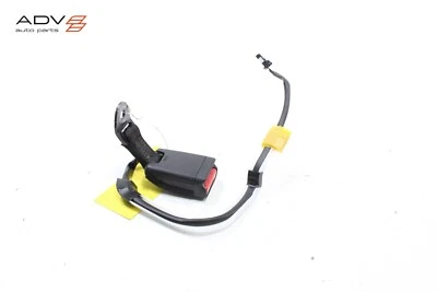 Lexus RC300 RC350 2018-2024 trasero izquierdo cinturón de seguridad hebilla OEM Foto 1 de 4