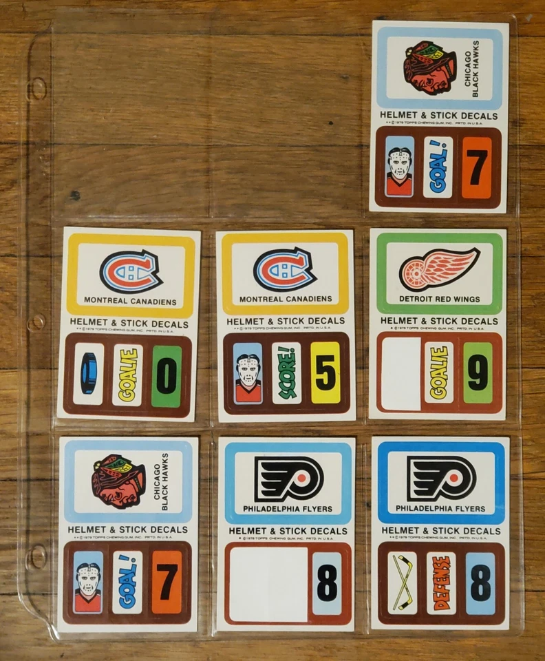 Casco de hockey Topps 1979-80 y calcomanías de palo Foto 1 de 1
