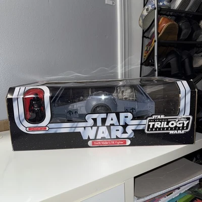 Star Wars TIE Fighter y X Wing Colección Trilogía Original 2004 Sellado Hasbro Foto 1 de 4