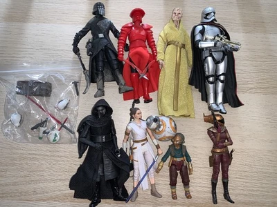 Star Wars The Black Series Sequel Trilogy Loose Figure Bundle - Image 1 of 4