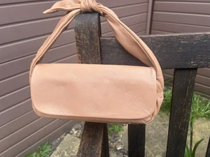 Radley, Royal Ascot, Crandall Close, Grab Bag In Tan - Picture 1 of 11