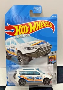 HOT WHEELS HW METRO CHRYSLER PACIFICA TREASURE HUNT 10/10 - Picture 1 of 5