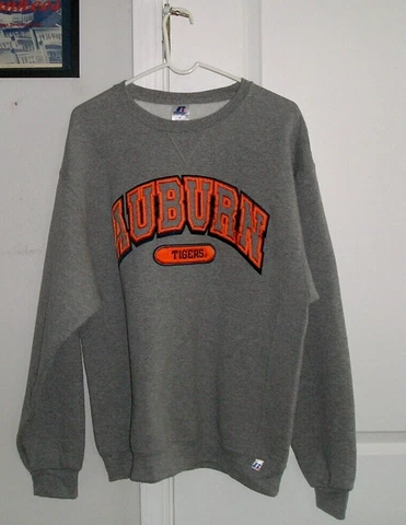 VINTAGE~ RUSSELL AUBURN TIGERS SIZE (L) EMBROIDERED GRAY CREW NECK SWEATSHIRT! Cover