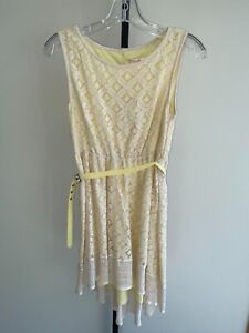 Esley Collection Yellow White Lace Sleeveless Dress Size S NWT (29183)