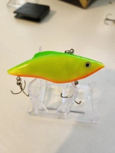 LIPLESS CRANKBAIT FISHING LURE - Picture 1 of 7