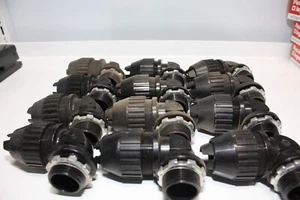 Thomas & Betts 1" 90 grados codo hermético al líquido lote de 12 - Imagen 1 de 4