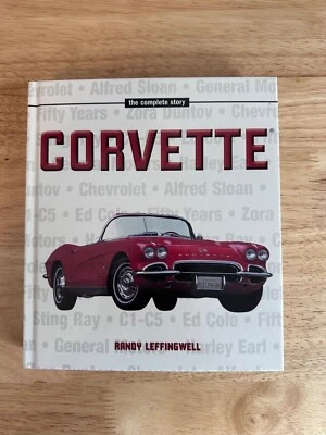 Corvette  The Complete Story Randy Leffingwell HCDJ Illustrated GM History (G) Foto 1 de 2