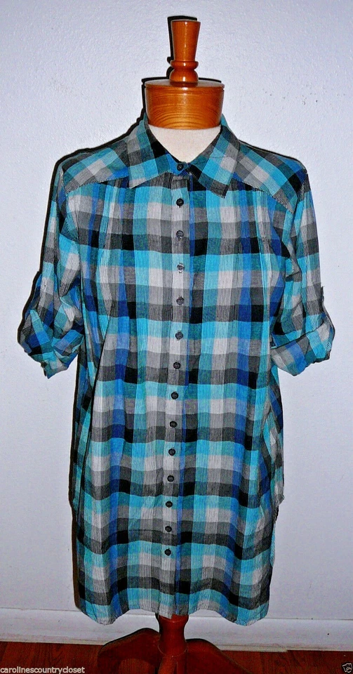 CAMISA NOVENTA~Botón Delantero~Manga Conversión~Los Colores Varían~Miss Talla Mediana~NUEVA CON ETIQUETAS Foto 1 de 1