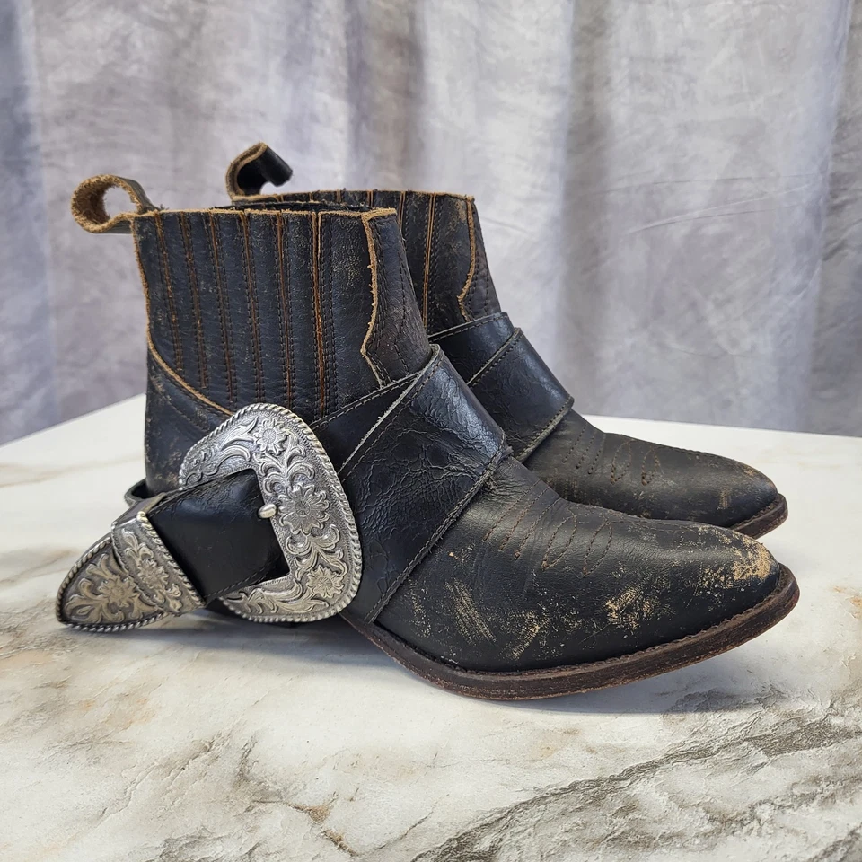 Botas femininas Matisse Understated BITCHIN BIKER fivela grande arnês 6 M - Imagem 1 de 4