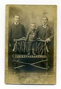 West Quincy MA, ritratto identificato, sto indovinando 3 generazioni cartolina RPPC - Foto 1 di 2
