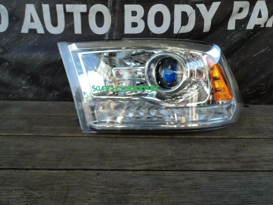 Faro izquierdo xenón Dodge Ram 1500 2013 2014 2015 2016 2017 2018 OEM Foto 1 de 4