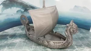 Viking Barbarian Lunga Nave Scatter Terrain Scenario 28 mm Dungeons & Dragons - Foto 1 di 7