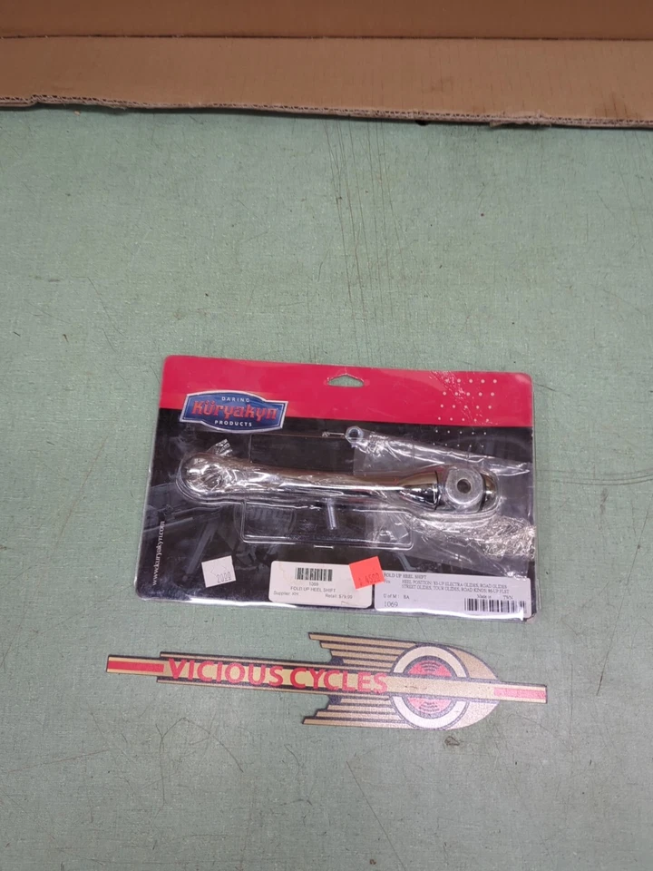 Cambio de talón plegable Kuryakyn 1069, se adapta a 83+ Touring, 86+ plano para Harley Foto 1 de 4