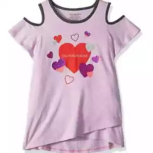 Camiseta Calvin Klein Niñas 5 Rosa Corazón Gráfico Hombro Frío Brillo Camiseta Nueva con Etiquetas - Imagen 1 de 5
