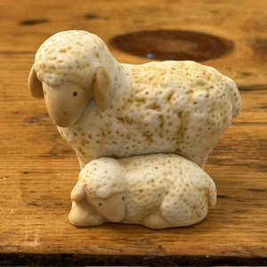 VTG Avon 1987 Sheep & Lamb Nativity Figurine 1.75” Tall - Picture 1 of 8