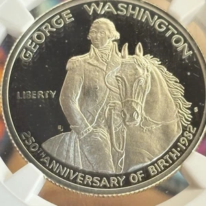 1982-S WASHINGTON Silver Half Dollar - NGC PR69 Ultra Cameo Smithsonian Label - Picture 1 of 8