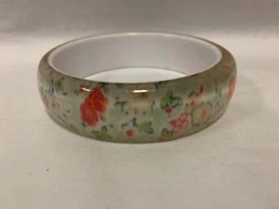 Brazalete New Look ajustado con estampado de flores audaz  Foto 1 de 3