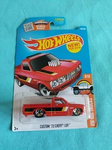 Chevy Luv 2016 Hot Wheels personalizado 72 rojo 148/250 excelente tarjeta Hot Trucks  - Imagen 1 de 4