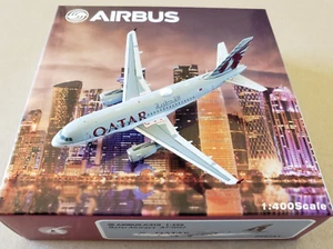 1:400 Airbus A319-100 / ACJ319 Qatar Airways Amiri Flight A7-HHJ Panda Models - Picture 1 of 4