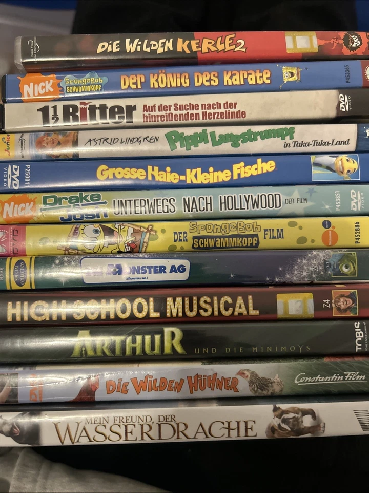 DVD-Sammlung Kinder- & Familienfilme – Spongebob, Monster AG u.a. (10 Filme) - Bild 1 von 1