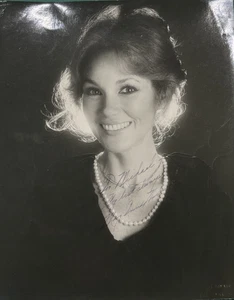 SIGNED PHOTO: Mary Ann Mobley - 1959 Miss America - Elvis Movies - Harum Scarum - Picture 1 of 4
