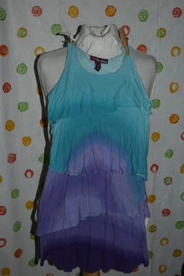 Vestido de Verano Epic Threads Multicolor con Niveles NIÑAS Mediano 6 - 8 Usado en Excelente Condición Foto 1 de 4