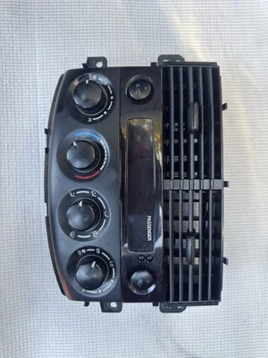 2004-2010 Toyota Sienna Manual AC Heater Climate Temp Control 84010-08130 OEM - Image 1 of 2