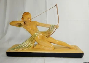 1920s-1930s Style Goddess Diana Figure with Bow Statue - Picture 1 of 12