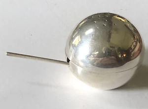 Napier Silver Plate Art Deco SALT & PEPPER SERVER circa 1935 - Fitted Sphere - Picture 1 of 9