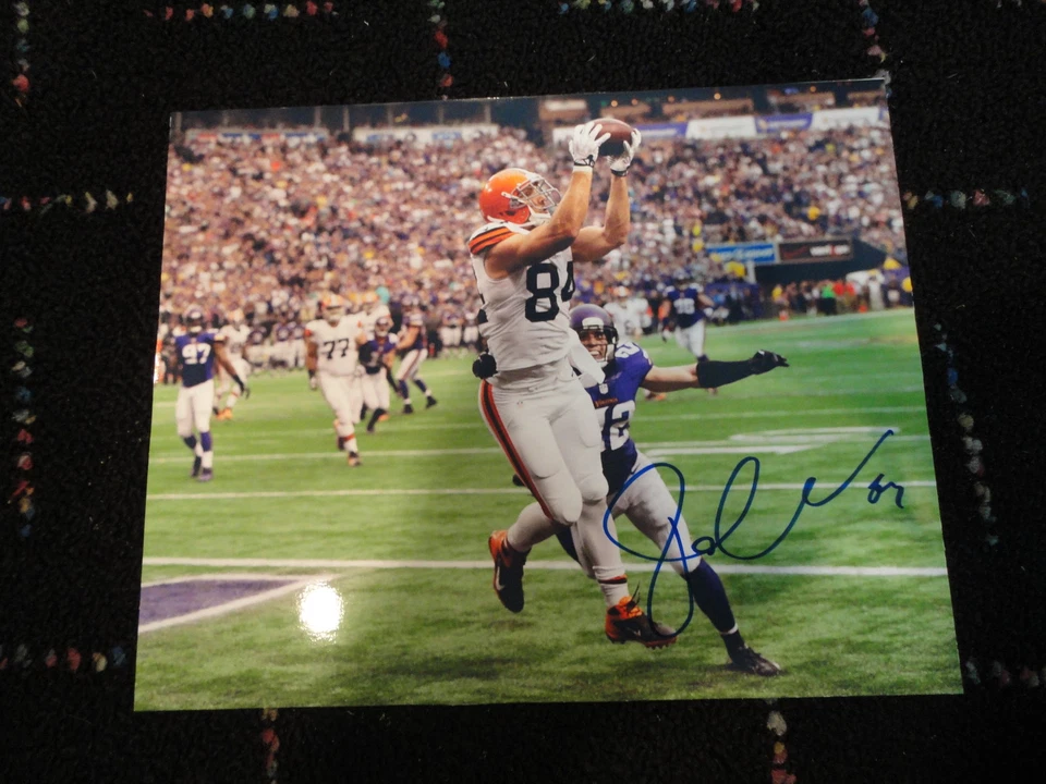 FOTO AUTOGRAFADA POR JORDAN CAMERON CLEVELAND BROWNS CERTIFICADO DE AUTENTICIDADE PRO BOWL GA!!! - Imagem 1 de 1