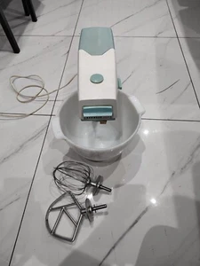KENWOOD CHEF - A701a - Duck Egg - Excellent Condition - Picture 1 of 6