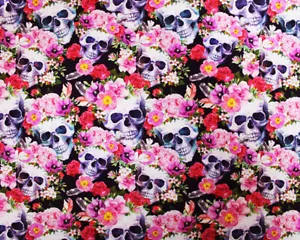 100 % Premium Tela de Algodón Little Johnny Calavera Floral Halloween Flores Espeluznantes - Imagen 1 de 4