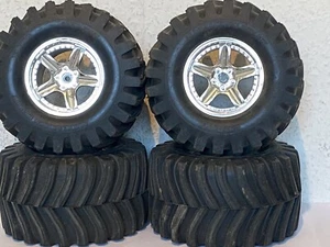 Vier Tamiya Truggy ,Buggy/On-Road/Off-Road Räder-14mm Mitnehmer,für 1:8 Modelle- - Bild 1 von 21