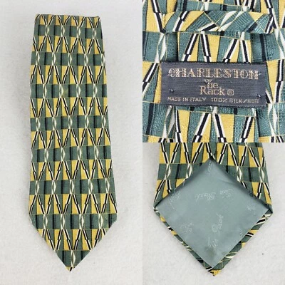 Corbata geométrica Charleston 100 % seda verde y amarillo 61 pulgadas Foto 1 de 4