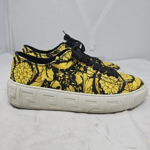 Sneakers VERSACE Barocco Greca oro e nero taglia EU 38 donna US 7,5 uomo US 5,5 - Foto 1 di 13