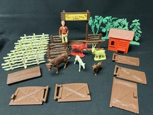 Vintage 1974 Hasbro Weebles West Farm/Western replacement parts & animals - Picture 1 of 9