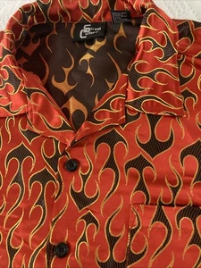 Street Culture Red Flame Men’s Button Up Shirt Size L  Grunge Biker Retro Y2K - Picture 1 of 8